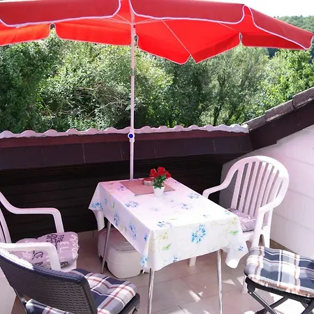 Apartment Ferienwohnung Talblick 2b *